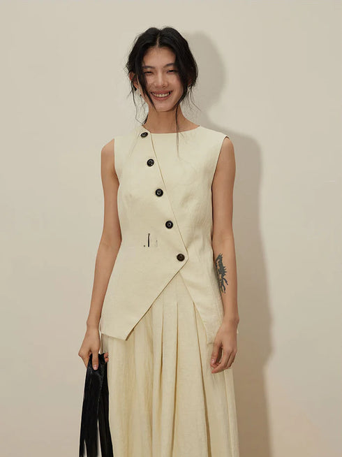 Mien Angle Vest
